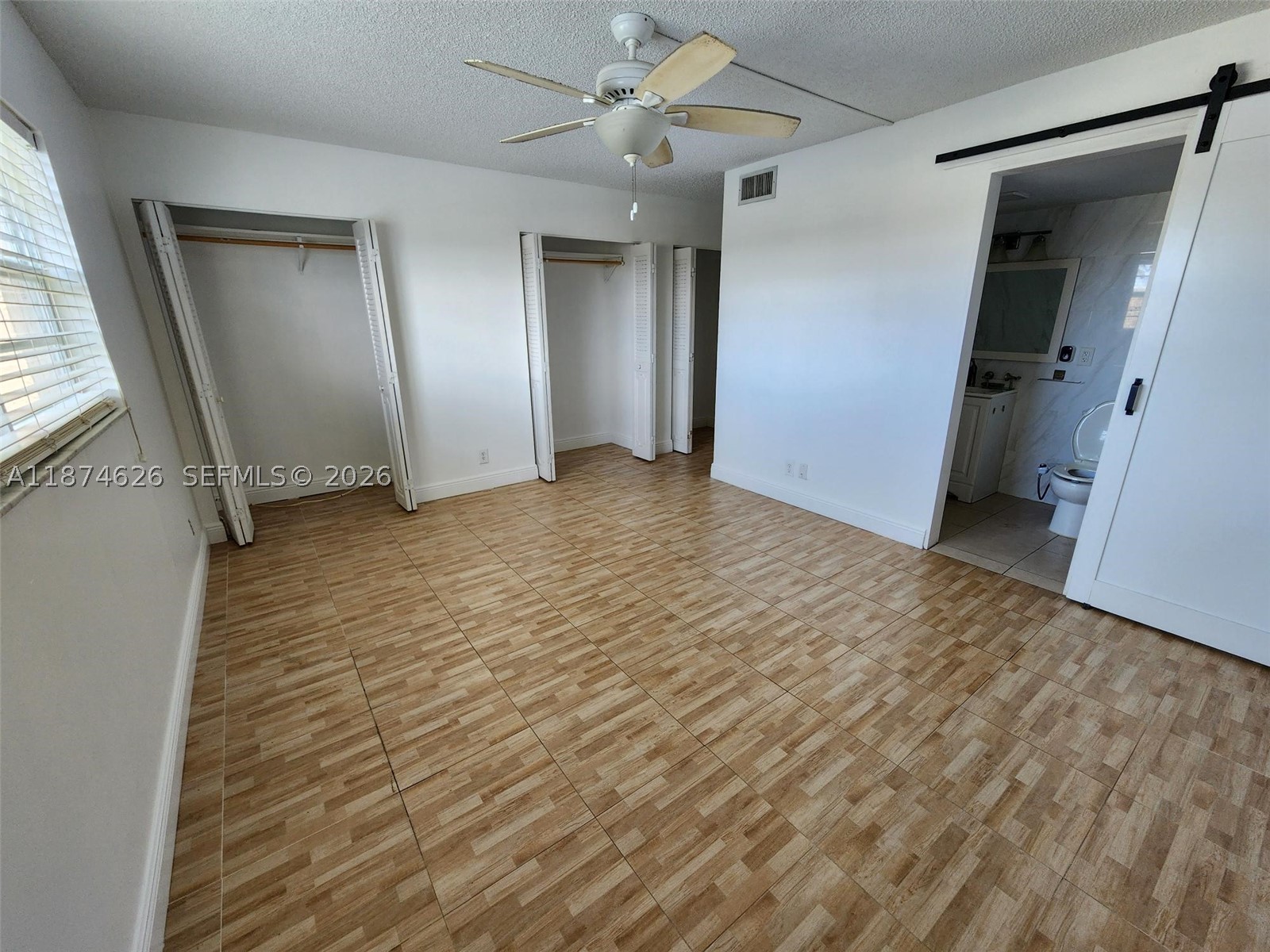 MEADOWBROOK LAKES CONDO - Residential