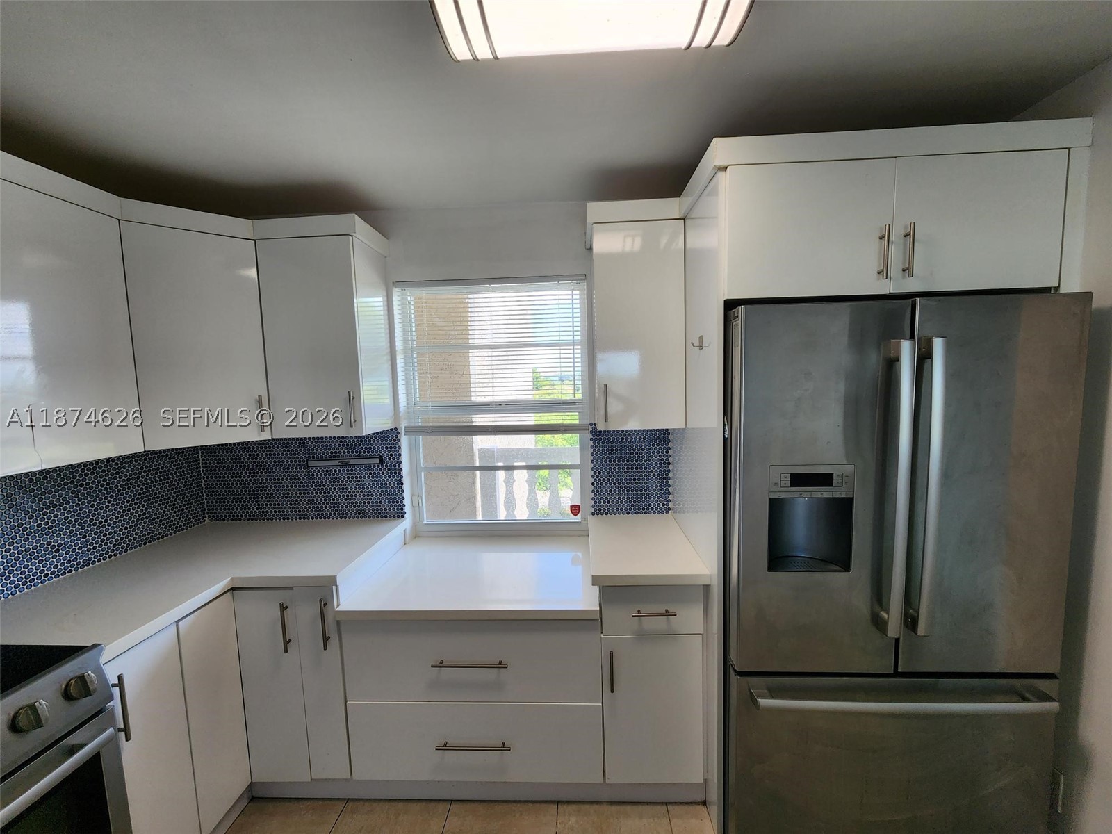 MEADOWBROOK LAKES CONDO - Residential