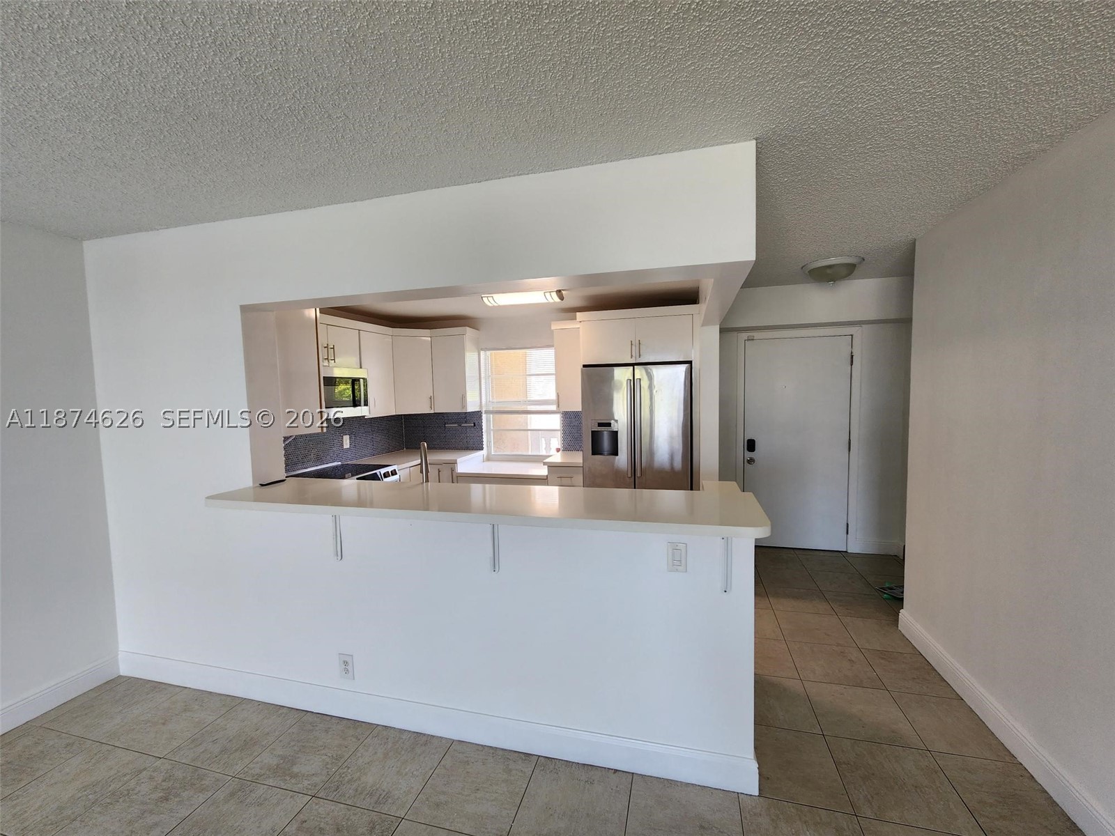 MEADOWBROOK LAKES CONDO - Residential