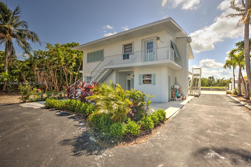 SOMBRERO BEACH VILLAGE - Residential