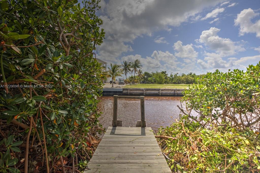 SOMBRERO BEACH VILLAGE - Residential