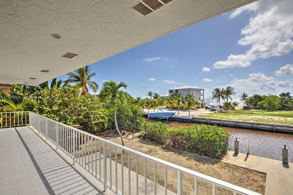 SOMBRERO BEACH VILLAGE - Residential