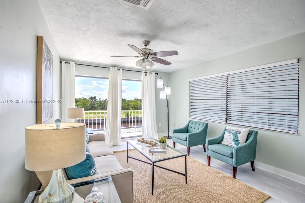 SOMBRERO BEACH VILLAGE - Residential