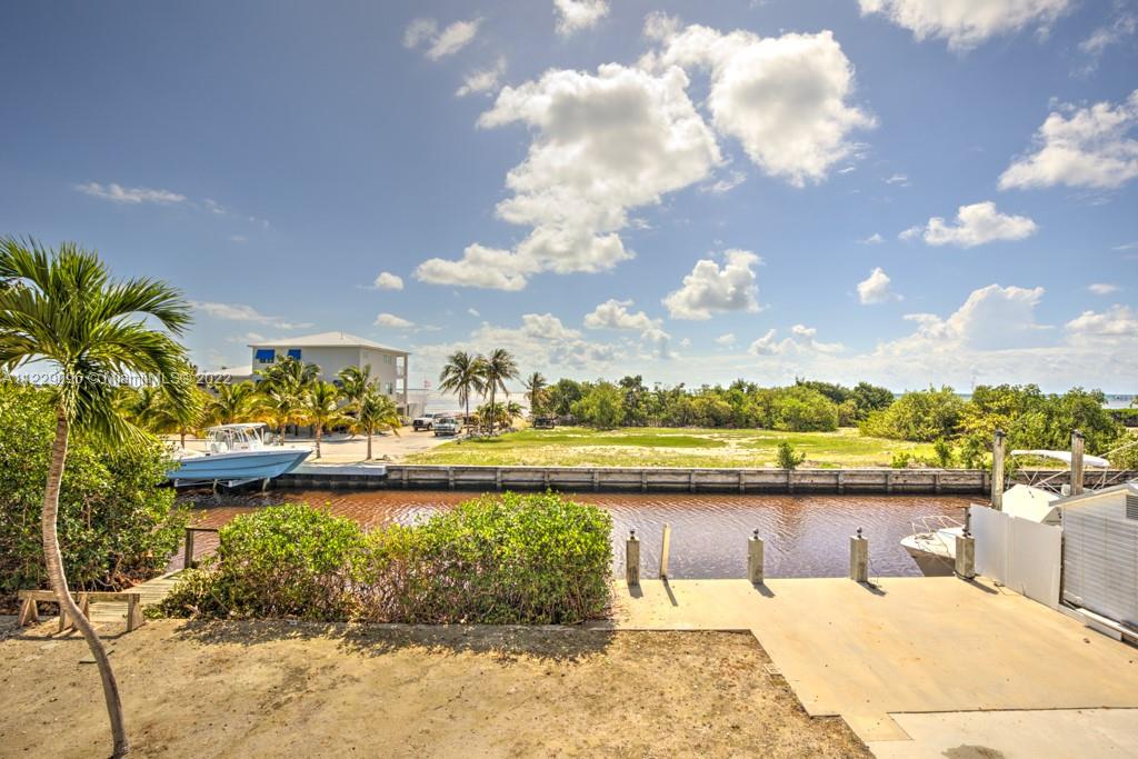 SOMBRERO BEACH VILLAGE - Residential