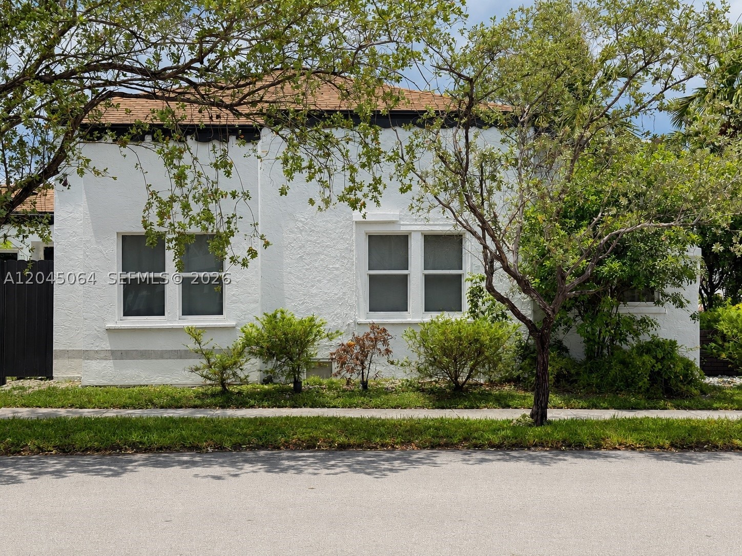 HOLLYWOOD SOUTH SIDE ADD - Residential