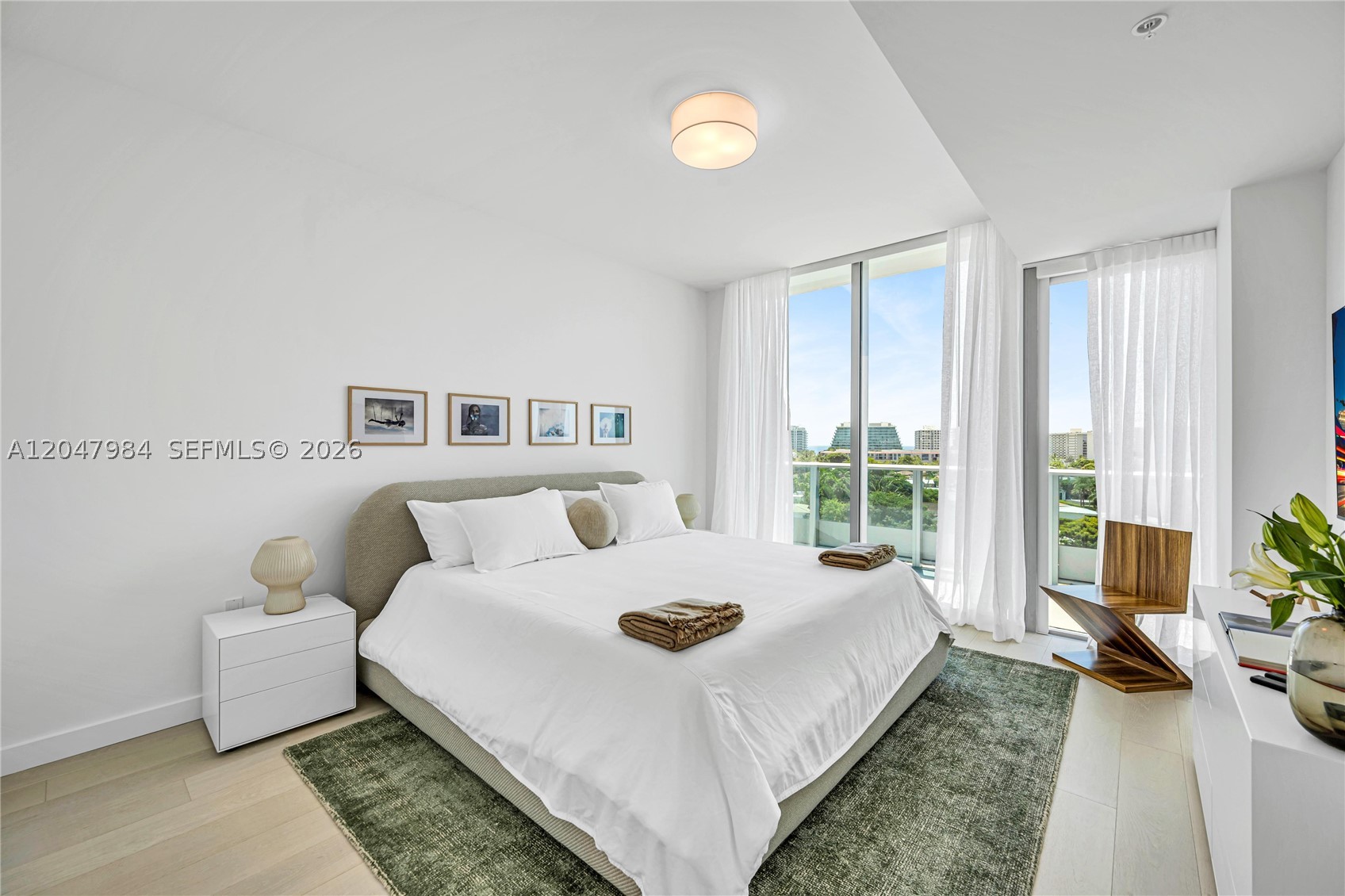 BAY HARBOR ISLAND - Residential