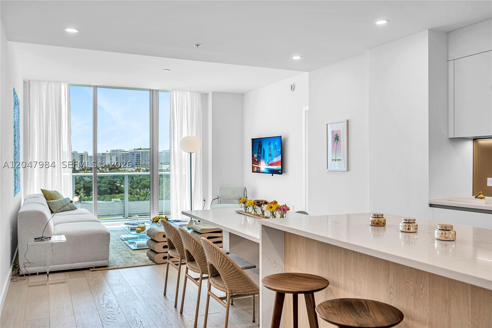 BAY HARBOR ISLAND - Residential