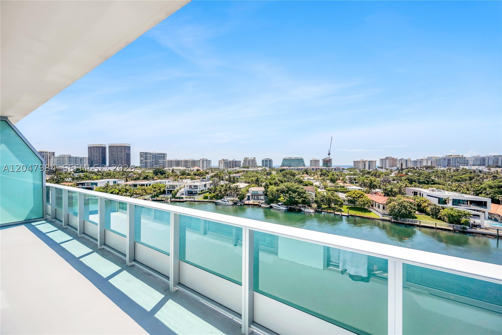 BAY HARBOR ISLAND - Residential