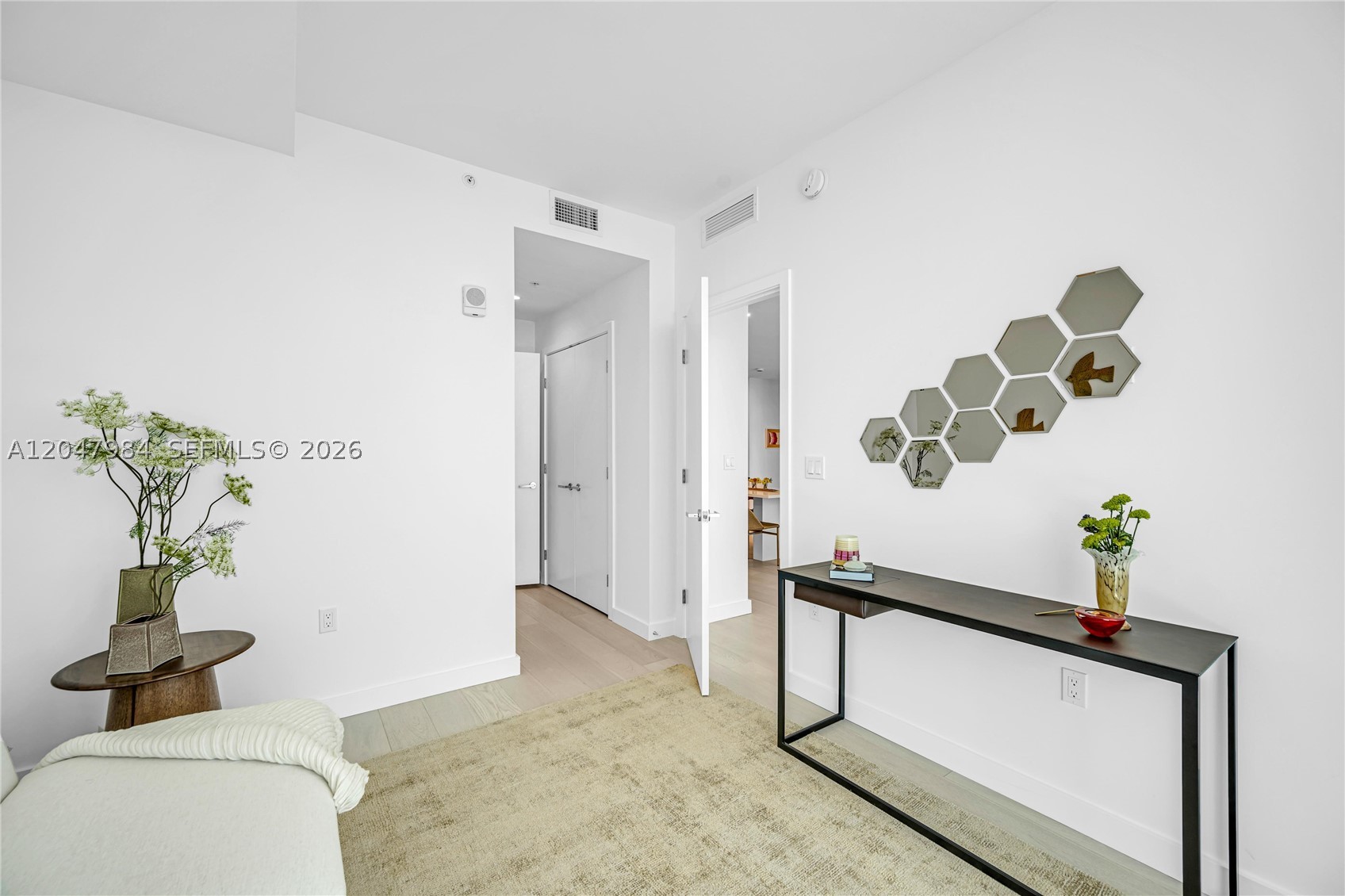 BAY HARBOR ISLAND - Residential