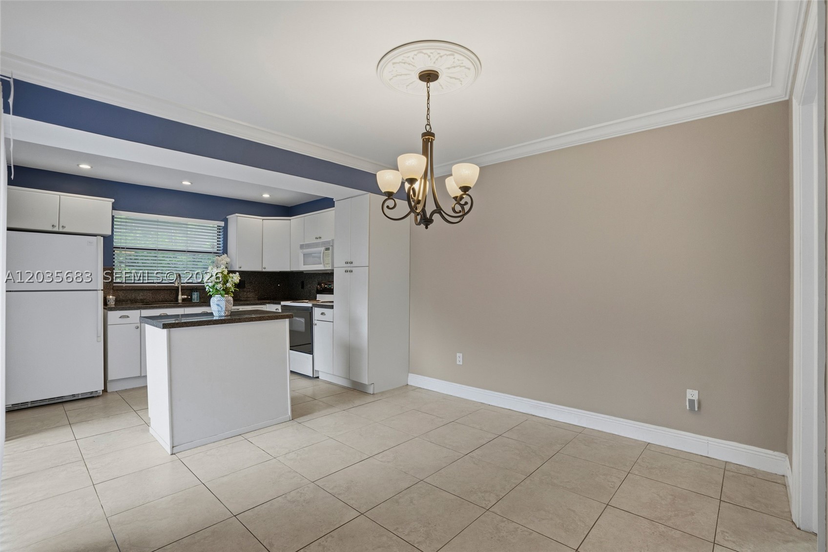 CAMELOT ONE CONDO - Residential Lease