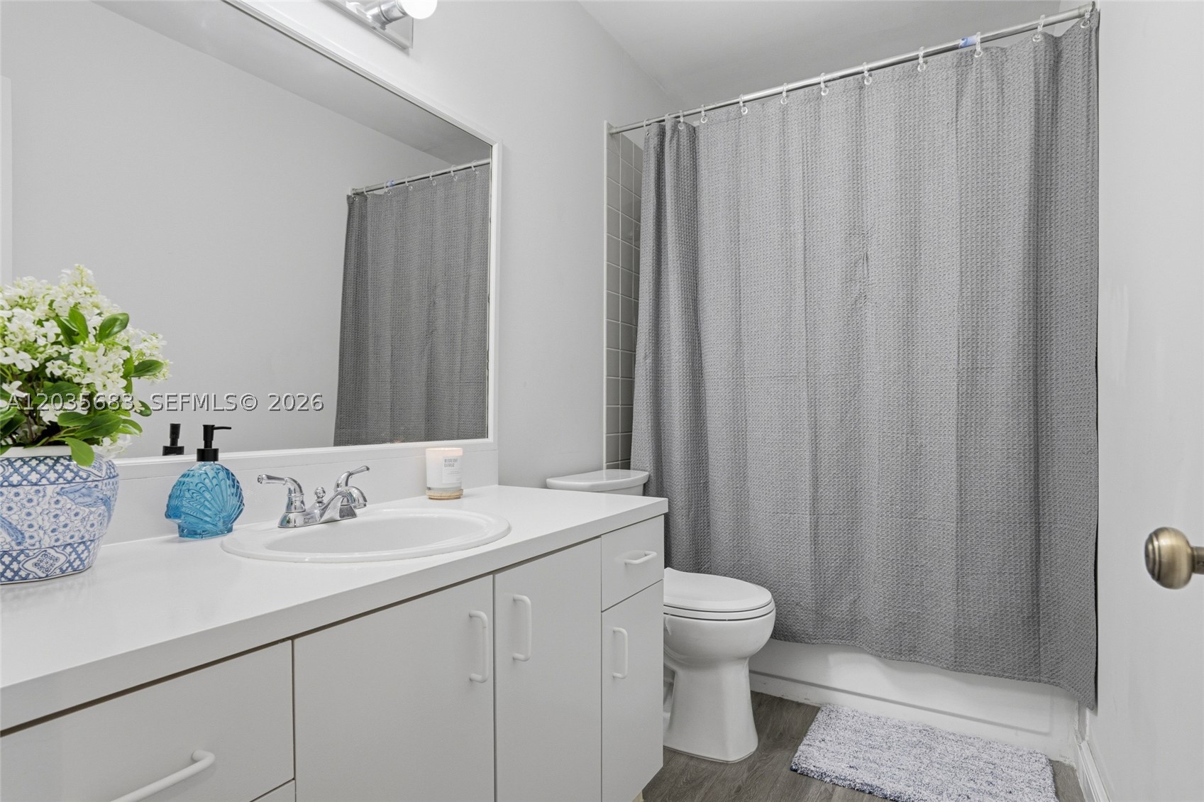 CAMELOT ONE CONDO - Residential Lease