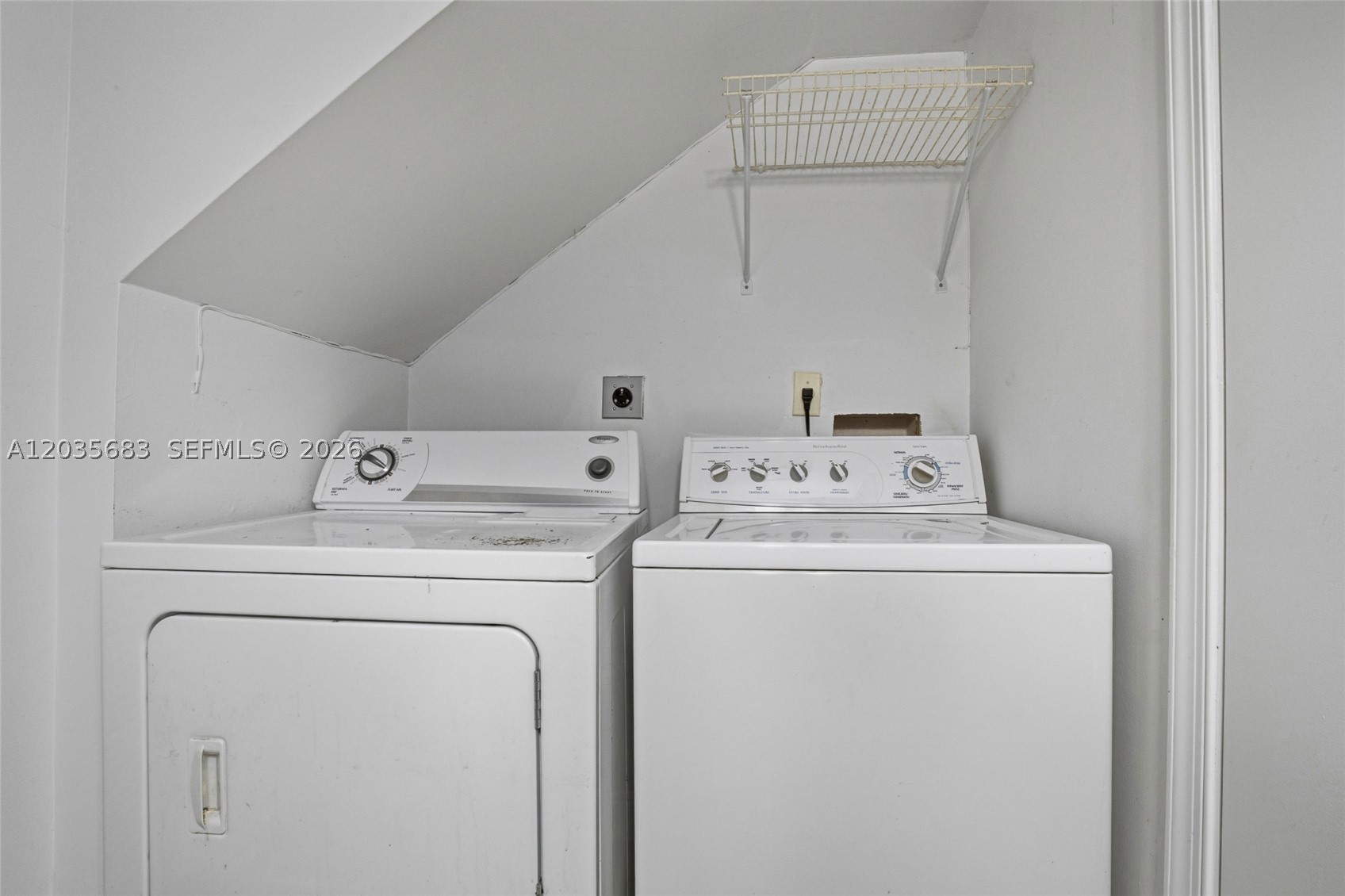CAMELOT ONE CONDO - Residential Lease