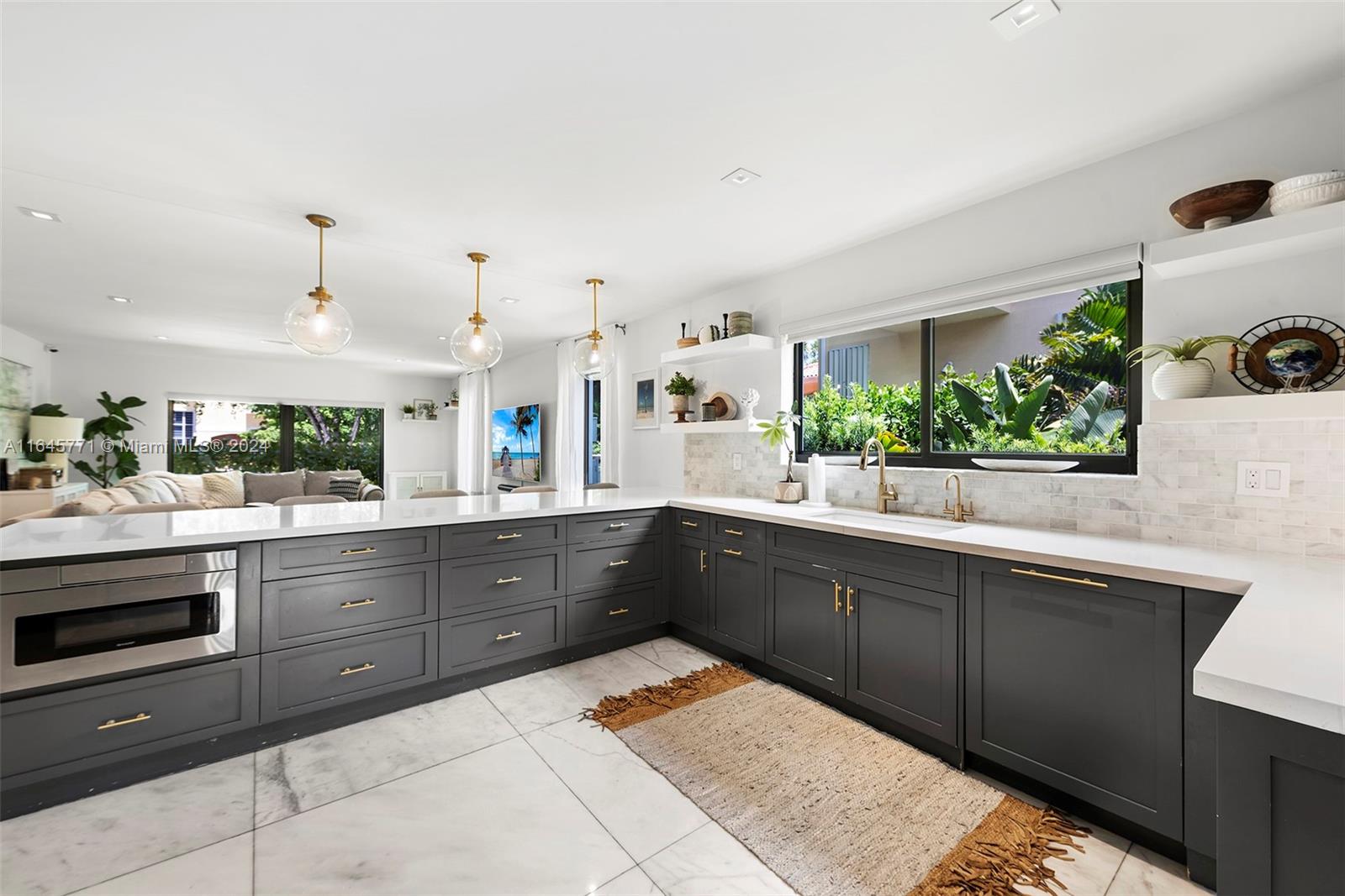 CORAL BAY SEC D - Residential