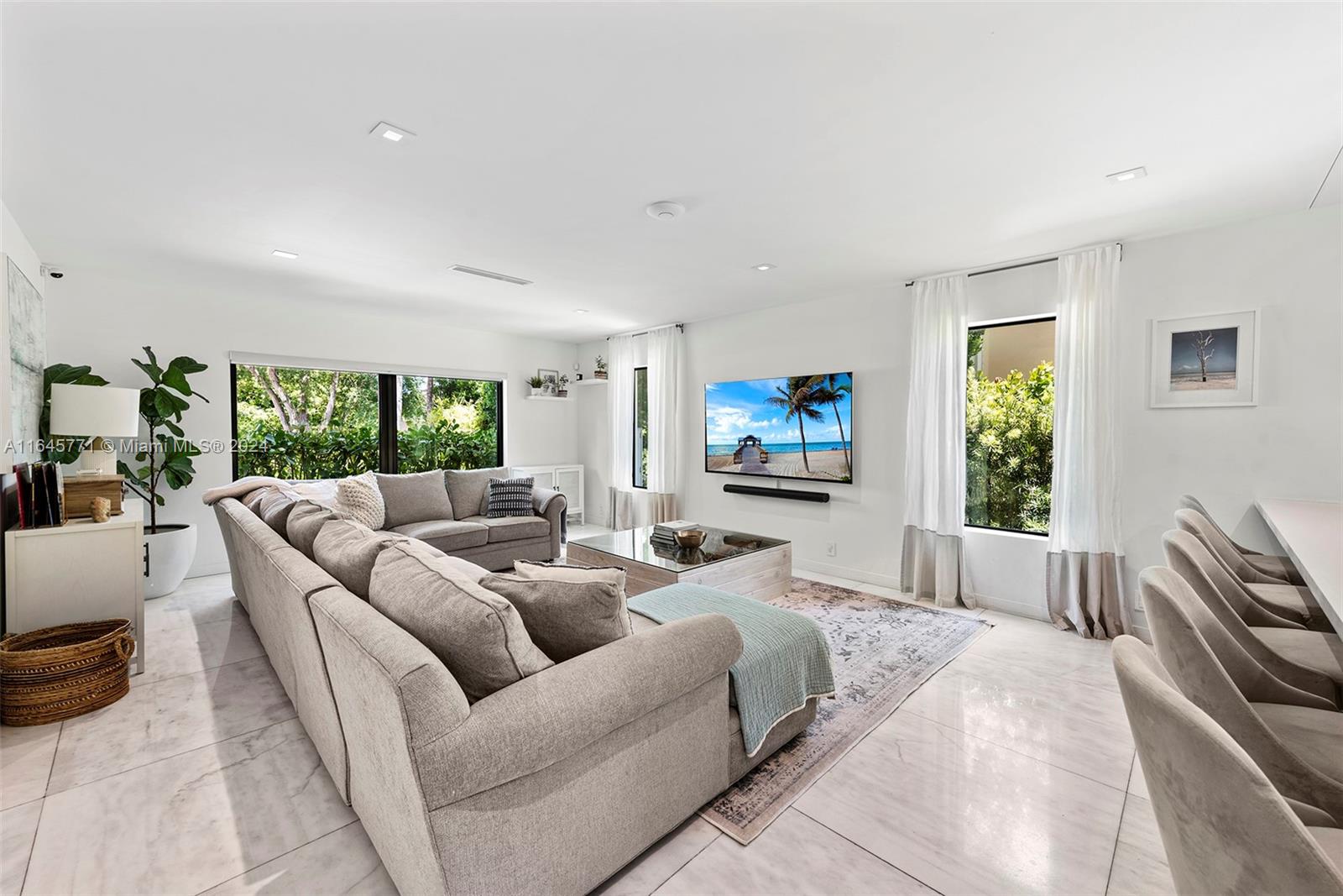 CORAL BAY SEC D - Residential