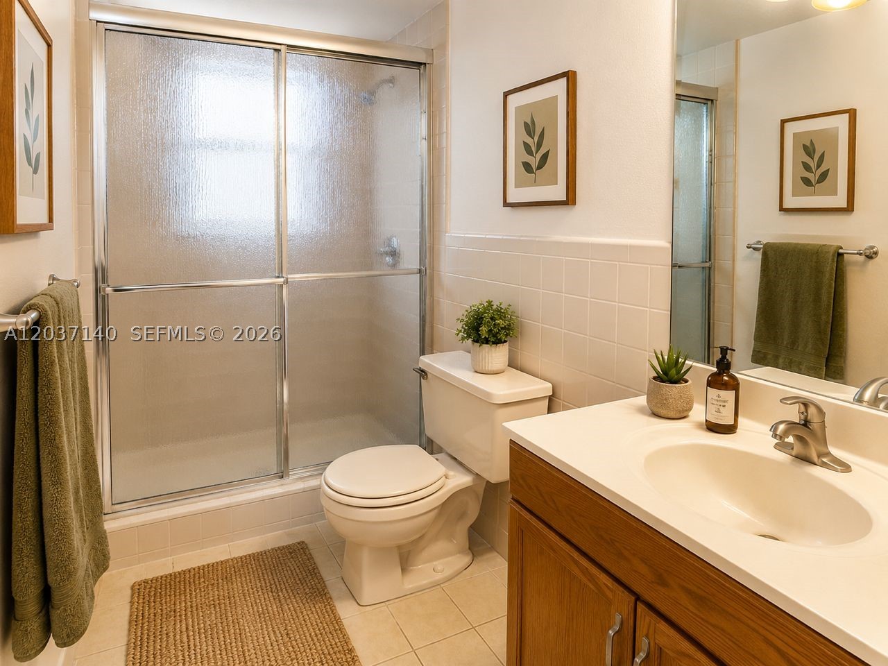 NOVA GARDENS CONDO - Residential