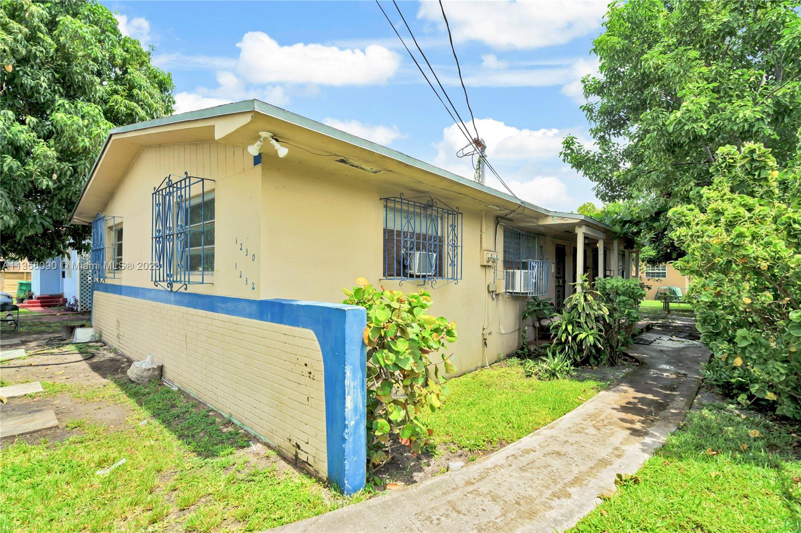 N MIAMI ESTATES - Residential Income