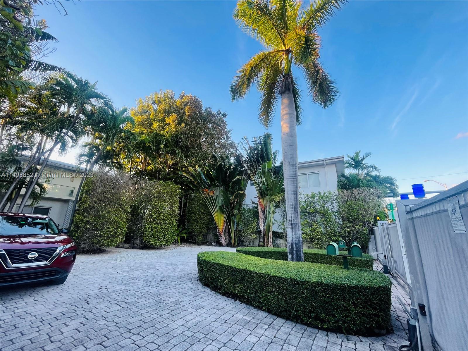 ALTOS DEL MAR NO 3 - Residential Lease