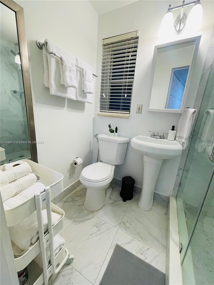 ALTOS DEL MAR NO 3 - Residential Lease
