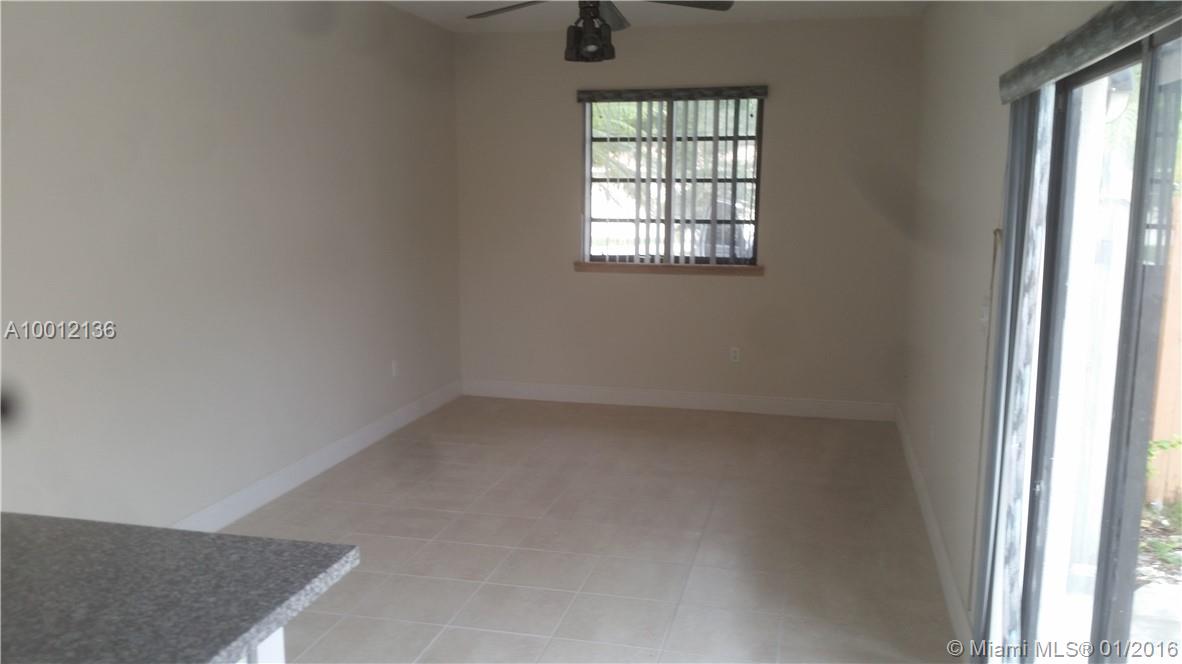 HOLIDAY HOUSE SEC 1 - Residential