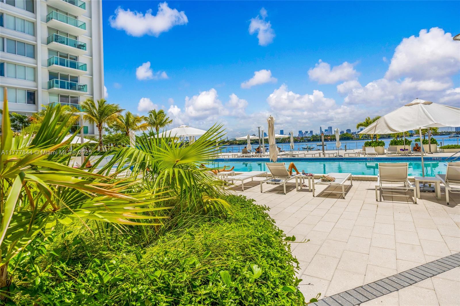 MIRADOR 1000 CONDO - Residential Lease