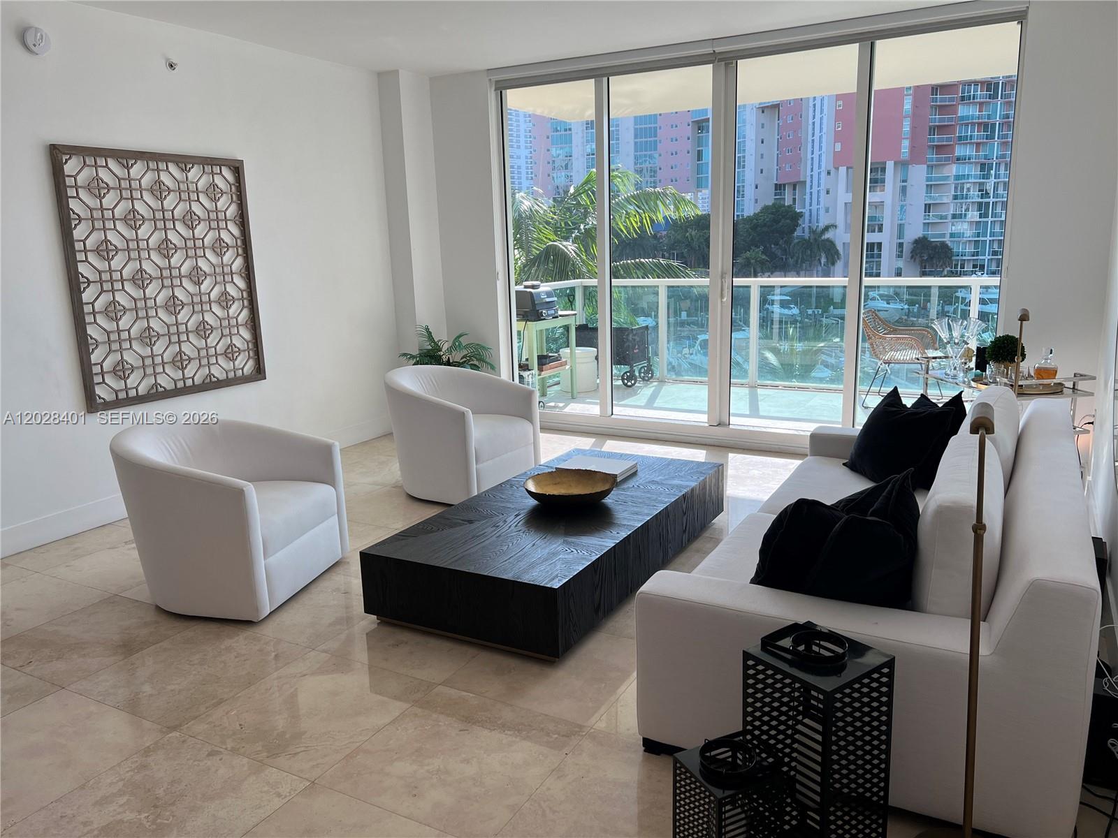 AVENTURA MARINA CONDO NUM - Residential