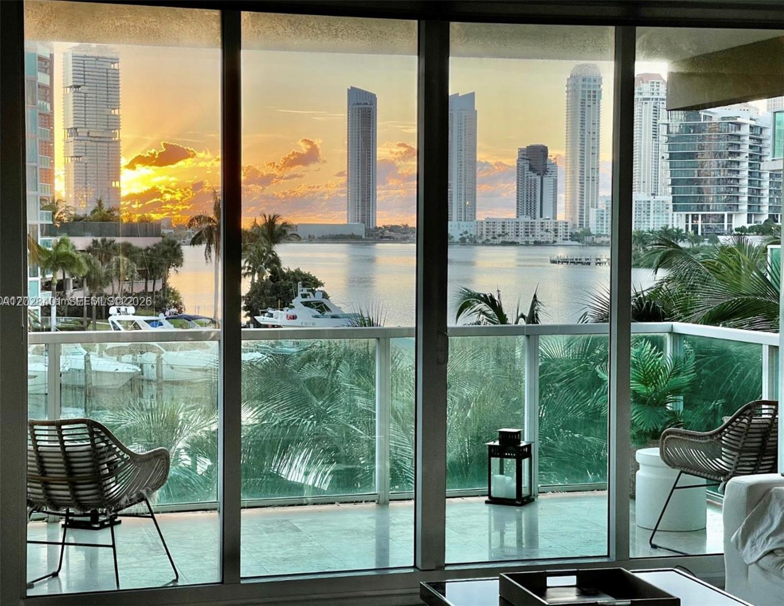 AVENTURA MARINA CONDO NUM - Residential