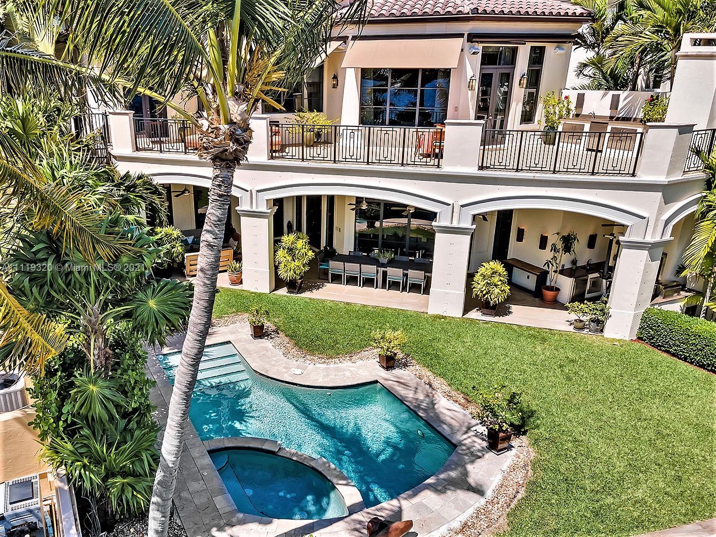 ISLAND ESTATES - Residential