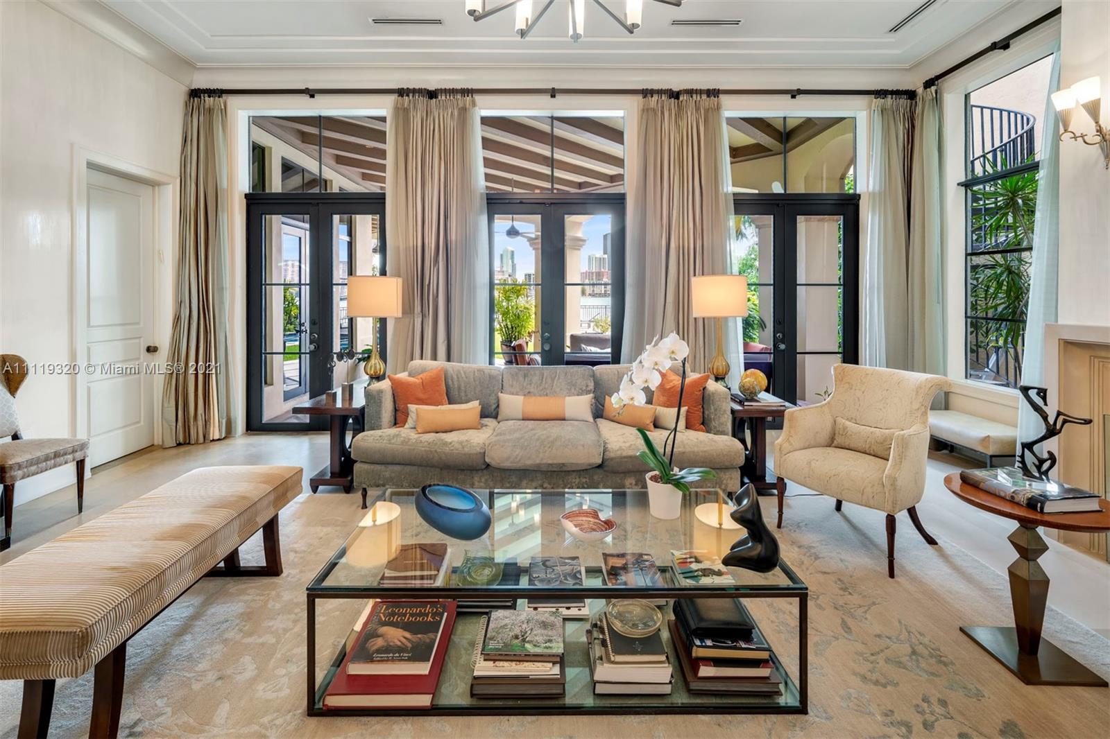 ISLAND ESTATES - Residential