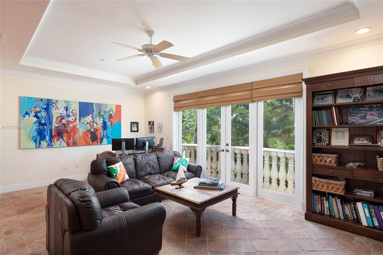 DEERING BAY ESTATES - Residential