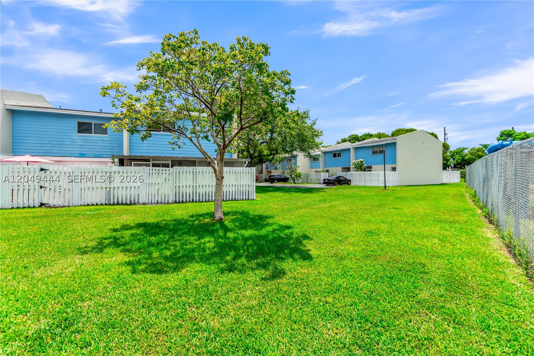 BLACK CREEK VILLAS - Residential