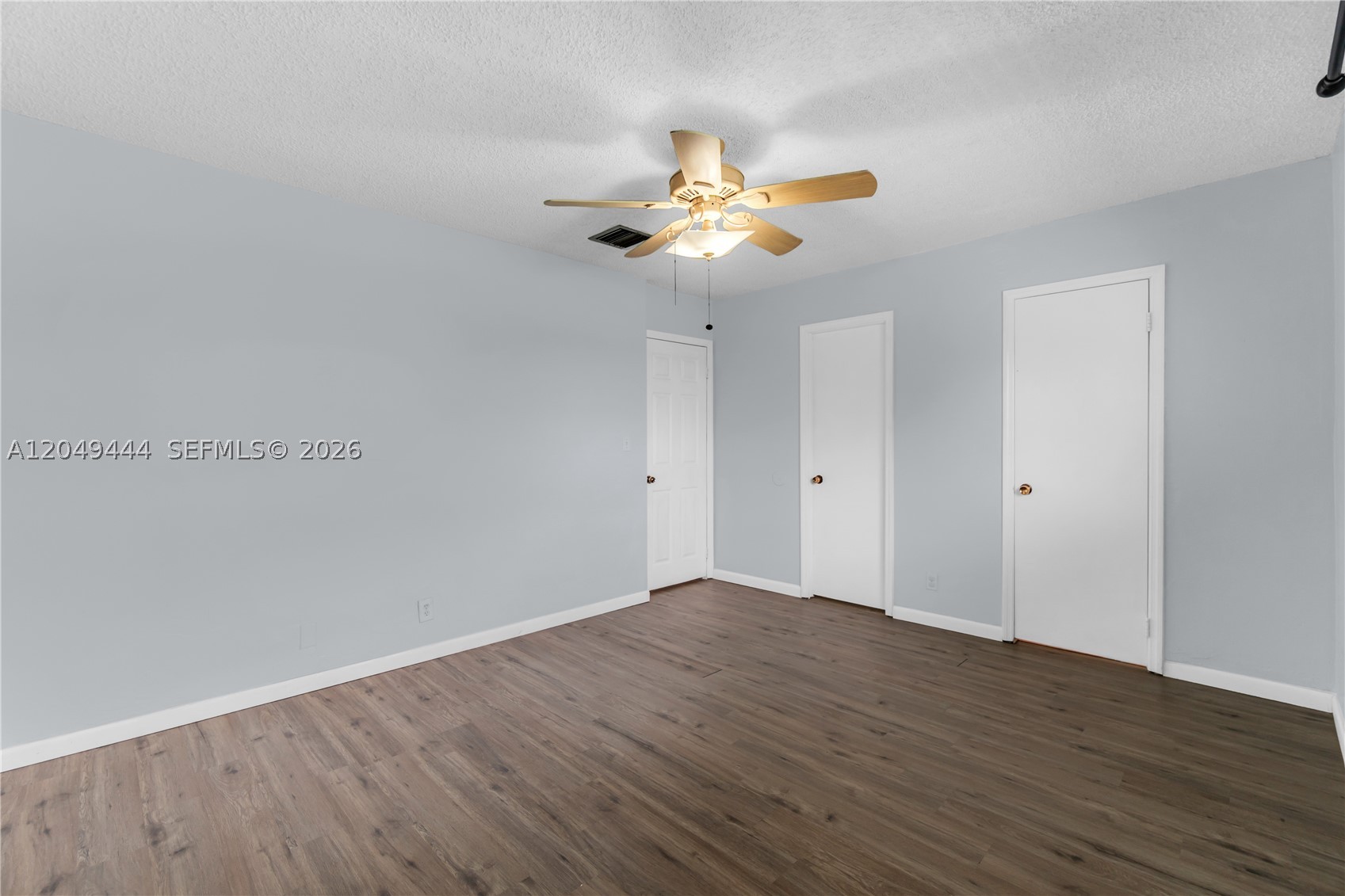 BLACK CREEK VILLAS - Residential