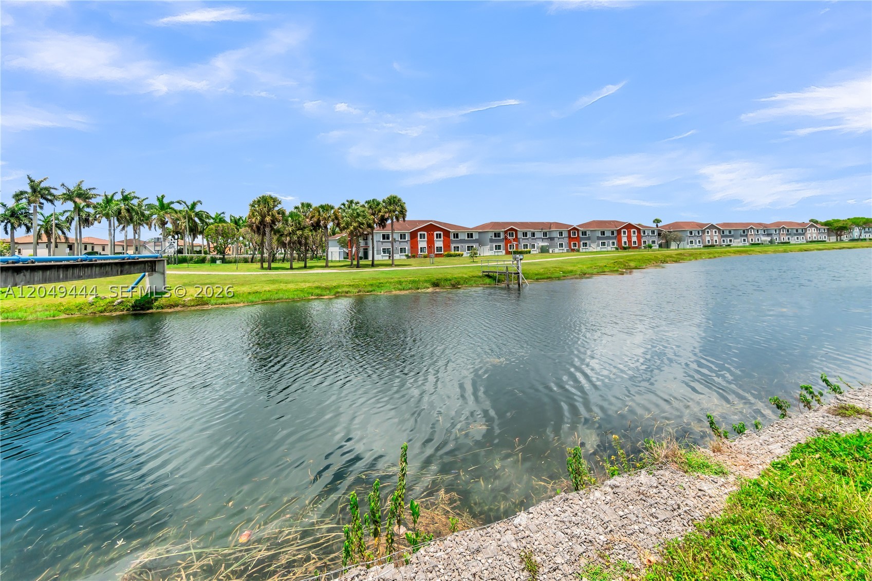 BLACK CREEK VILLAS - Residential