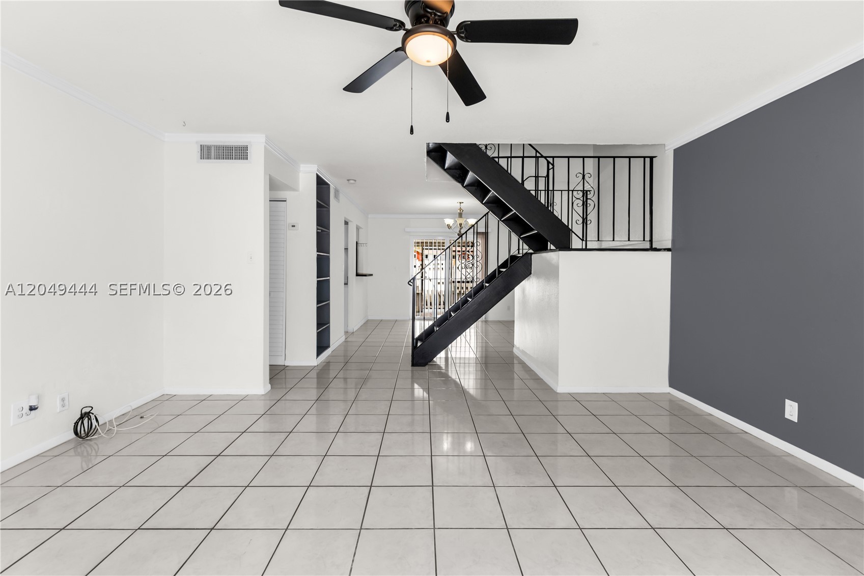 BLACK CREEK VILLAS - Residential