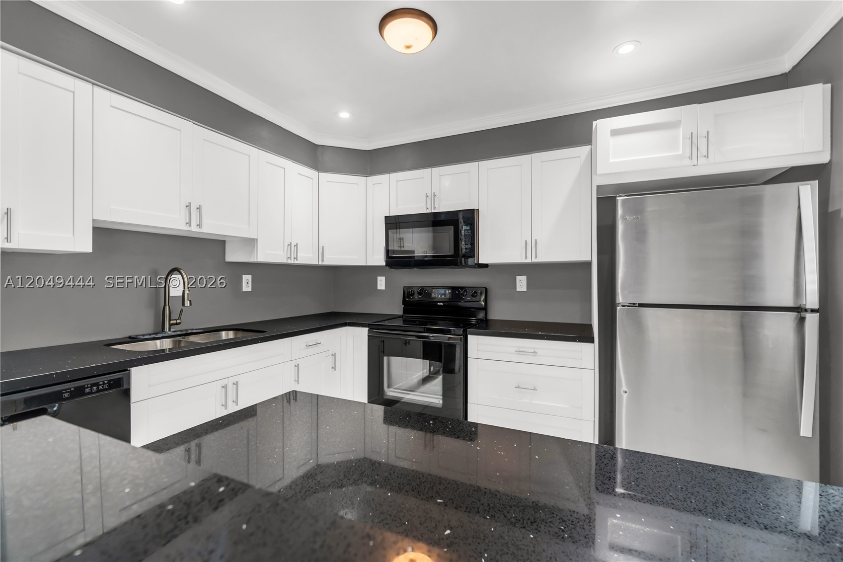 BLACK CREEK VILLAS - Residential