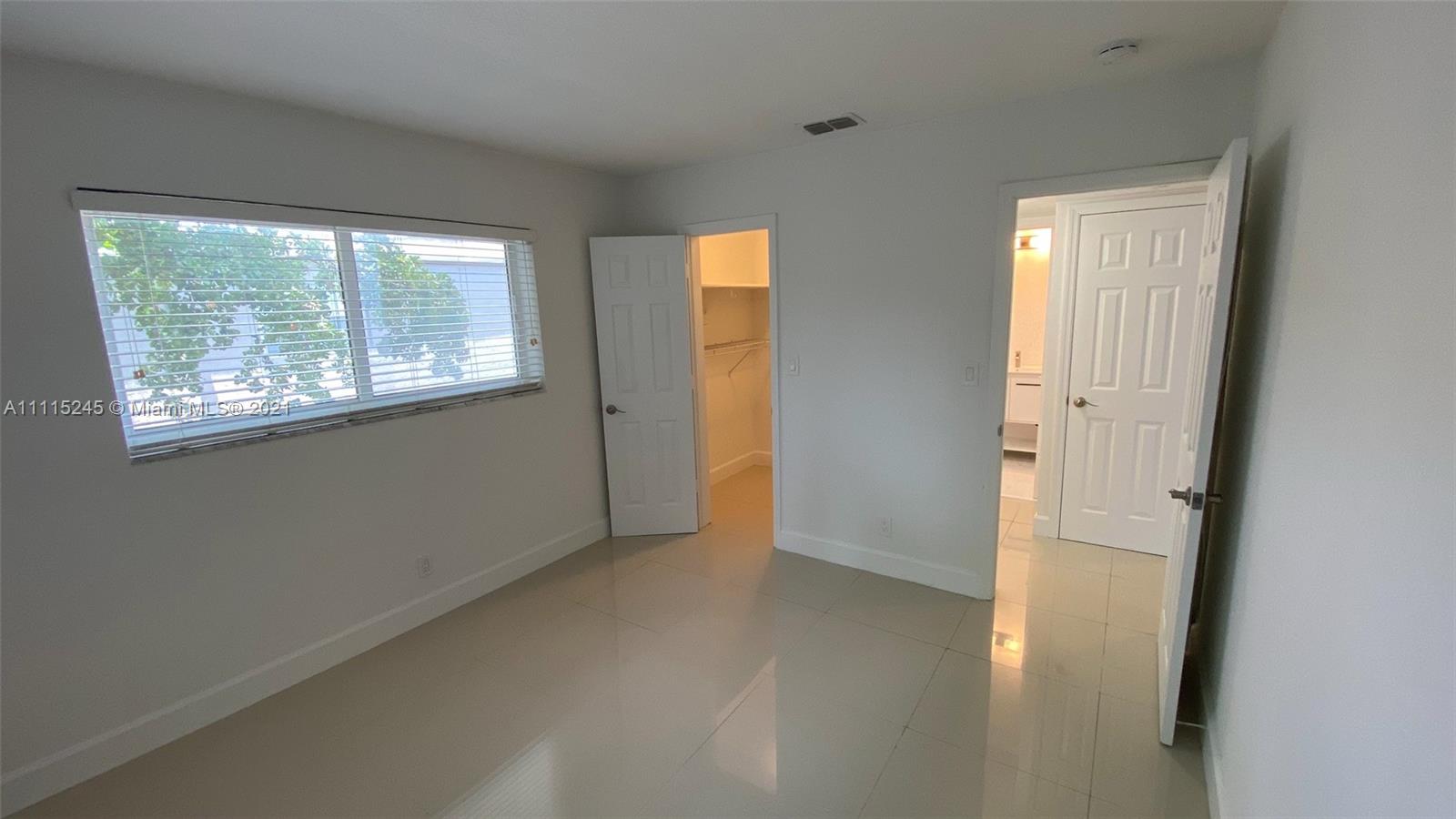 TEN AT VICTORIA PARK COND - Residential Lease