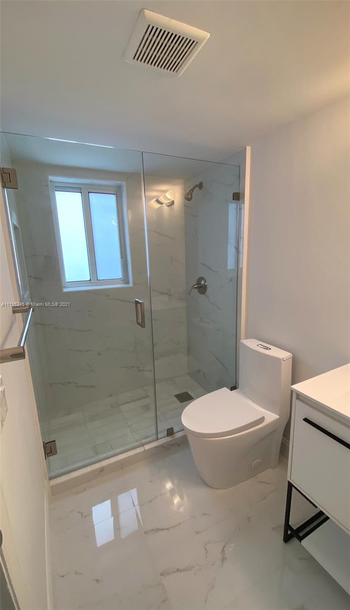 TEN AT VICTORIA PARK COND - Residential Lease