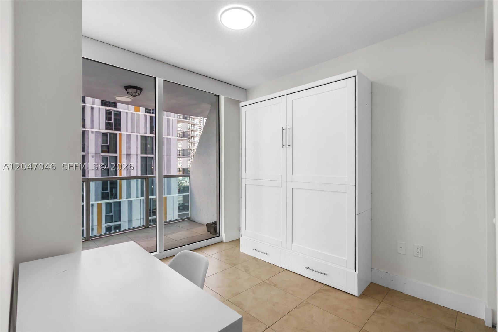 BRICKELL ON THE RIVER S T - Residential