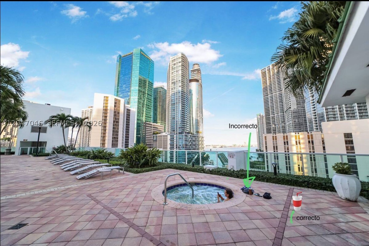 BRICKELL ON THE RIVER S T - Residential
