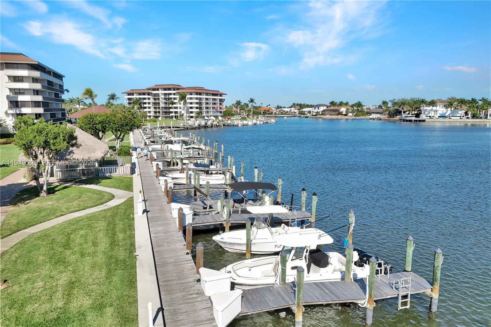MARCO BEACH - Residential