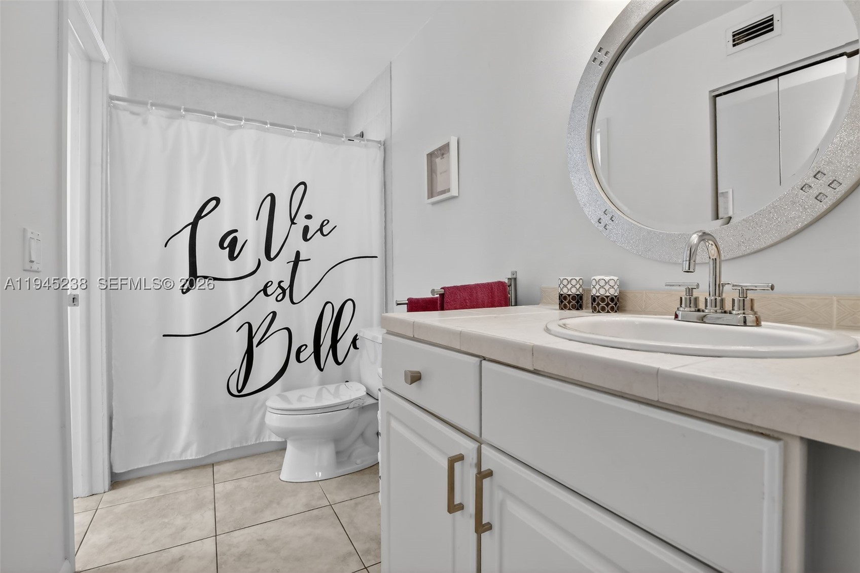 ORIOLE GOLF & TENNIS CLUB - Residential