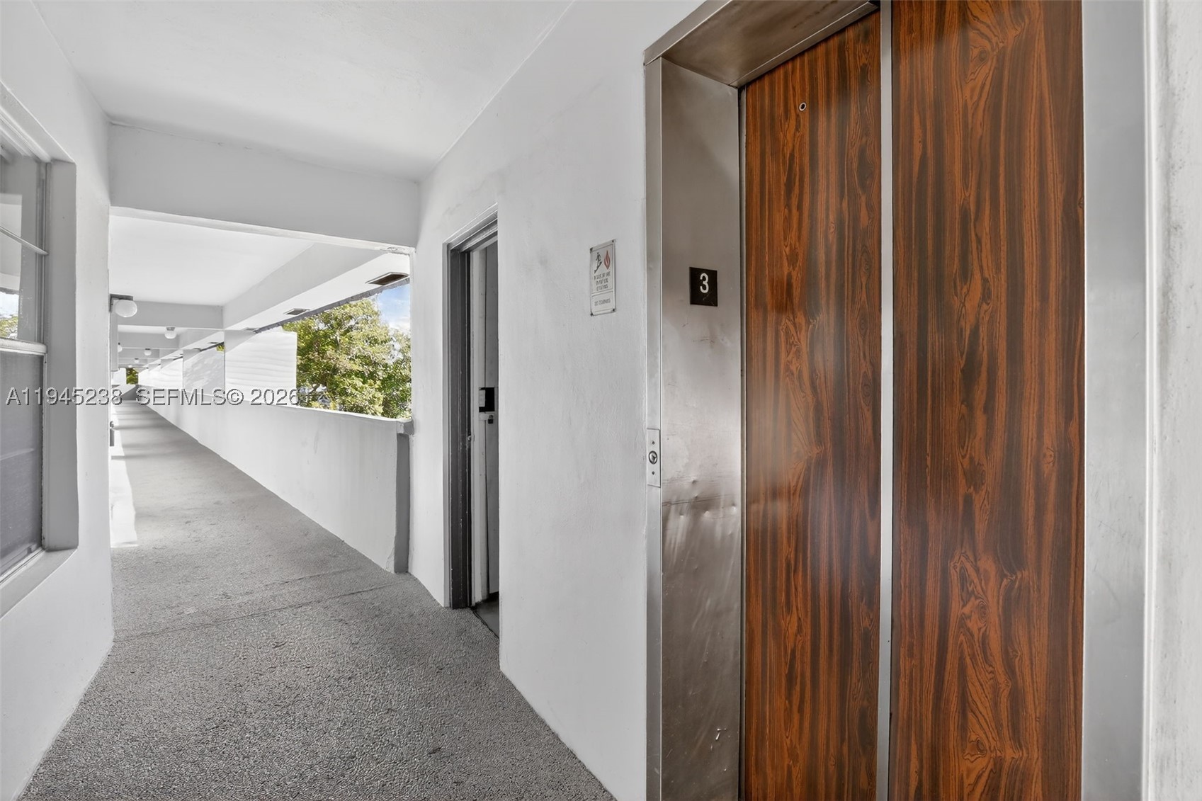 ORIOLE GOLF & TENNIS CLUB - Residential