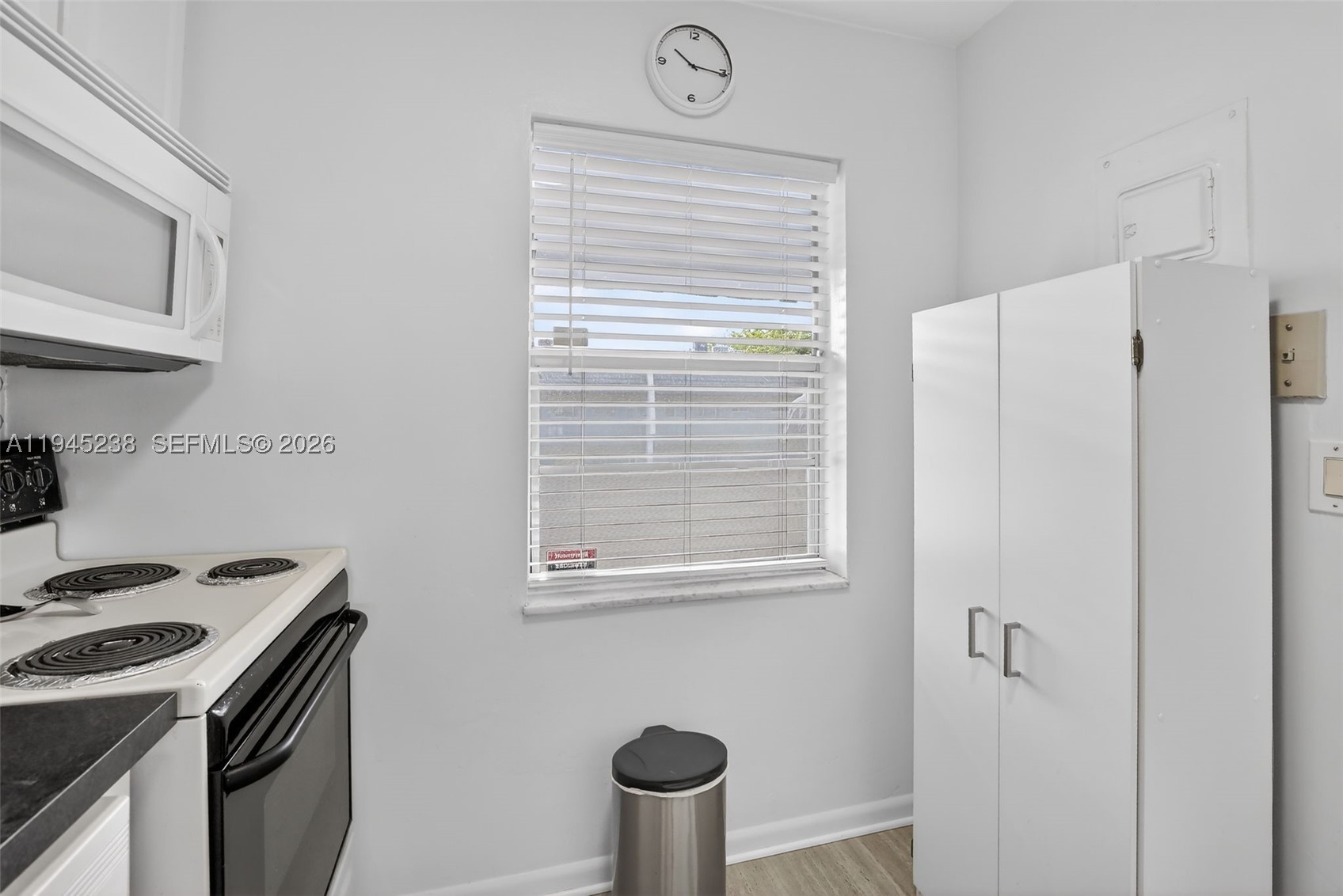 ORIOLE GOLF & TENNIS CLUB - Residential