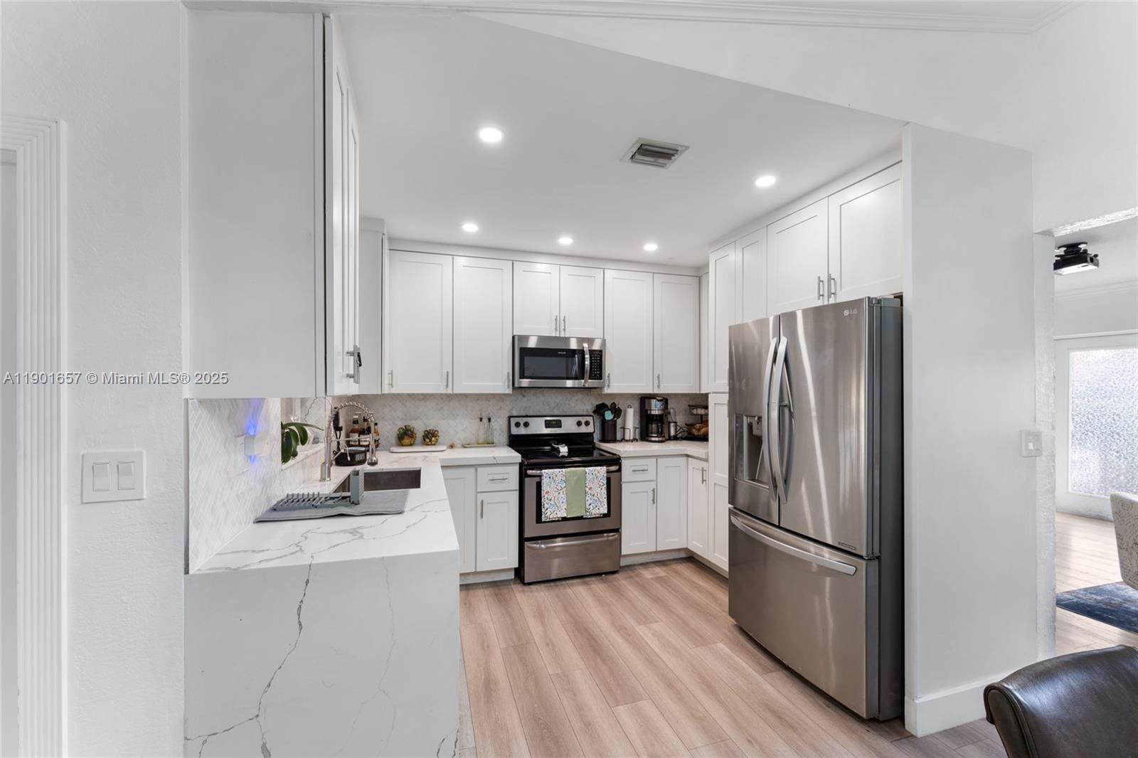 SHENANDOAH - Residential Lease