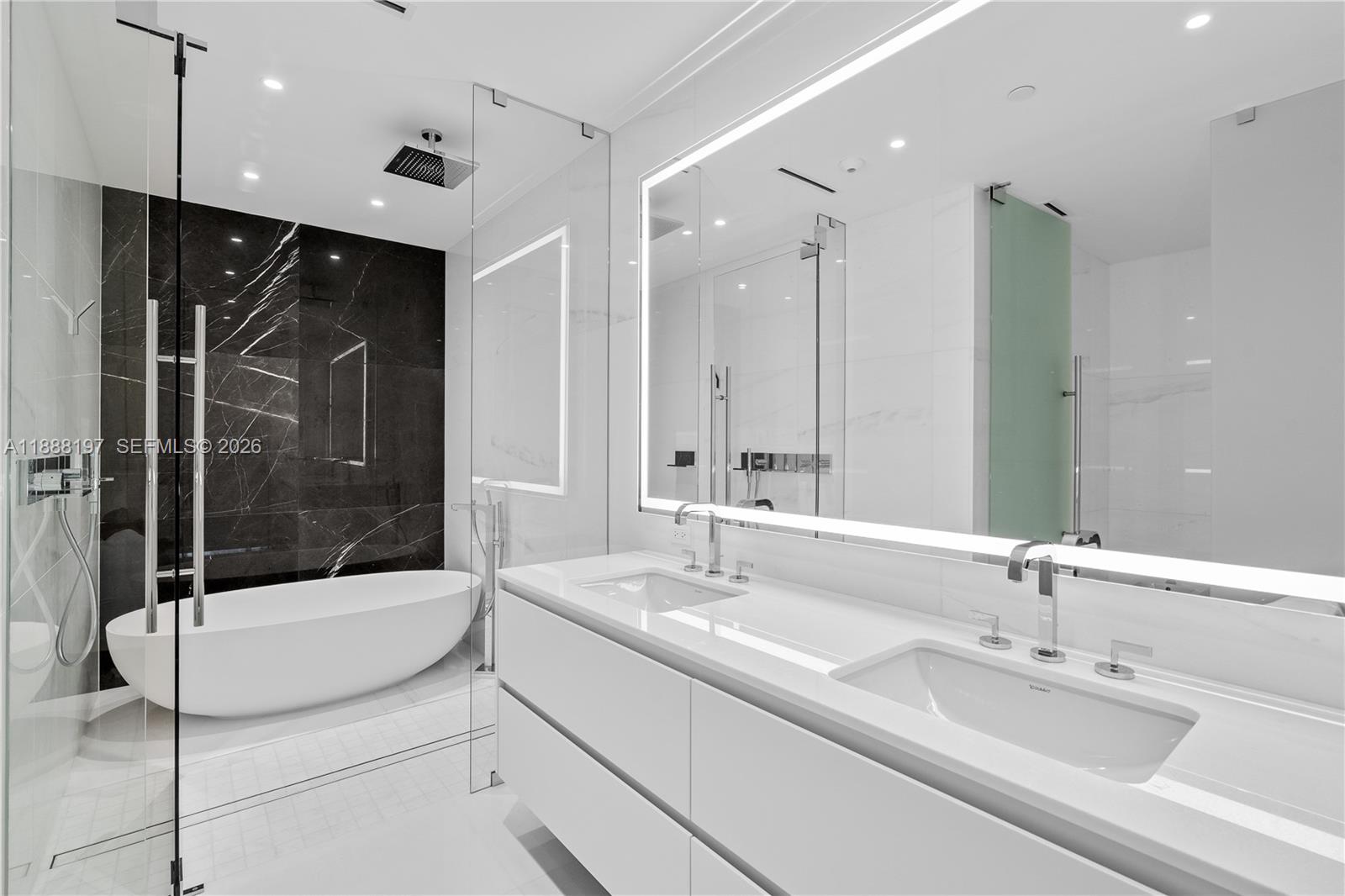 Aston Martin Residences - Residential