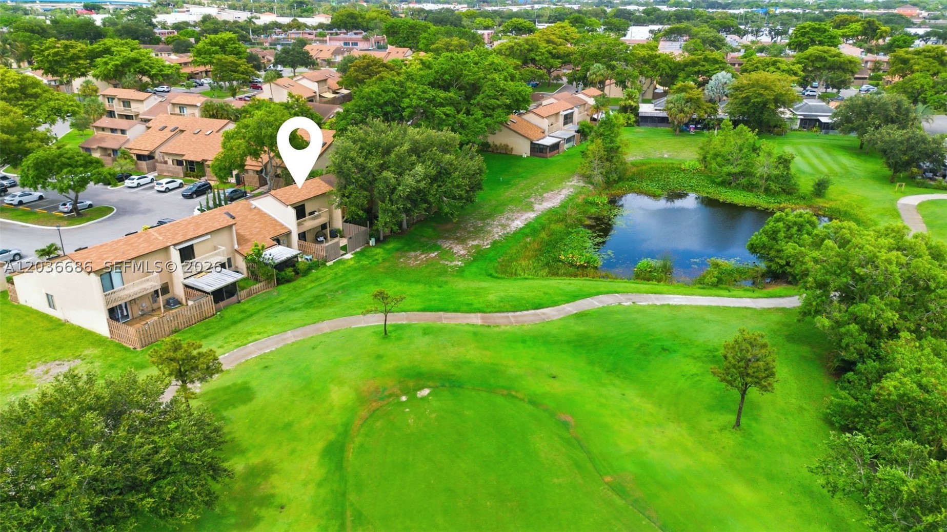 ARROWHEAD GOLF AND TENNIS - Residential