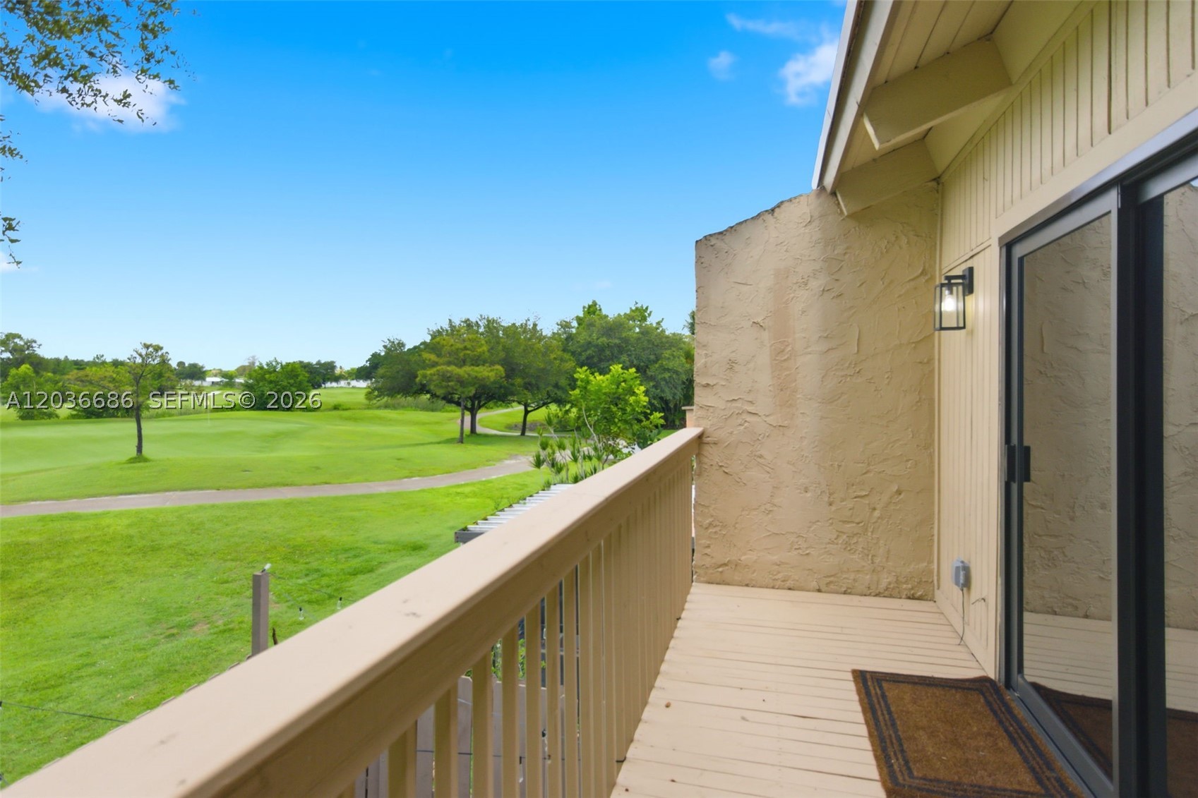 ARROWHEAD GOLF AND TENNIS - Residential