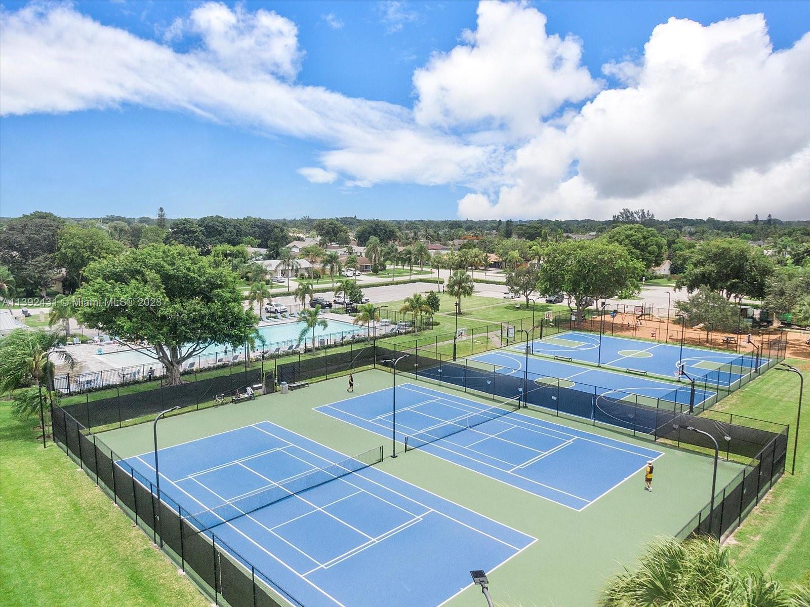 AMERICAN HOMES AT BOCA RA - Residential