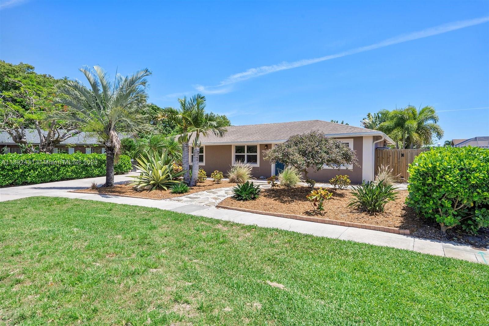 AMERICAN HOMES AT BOCA RA - Residential