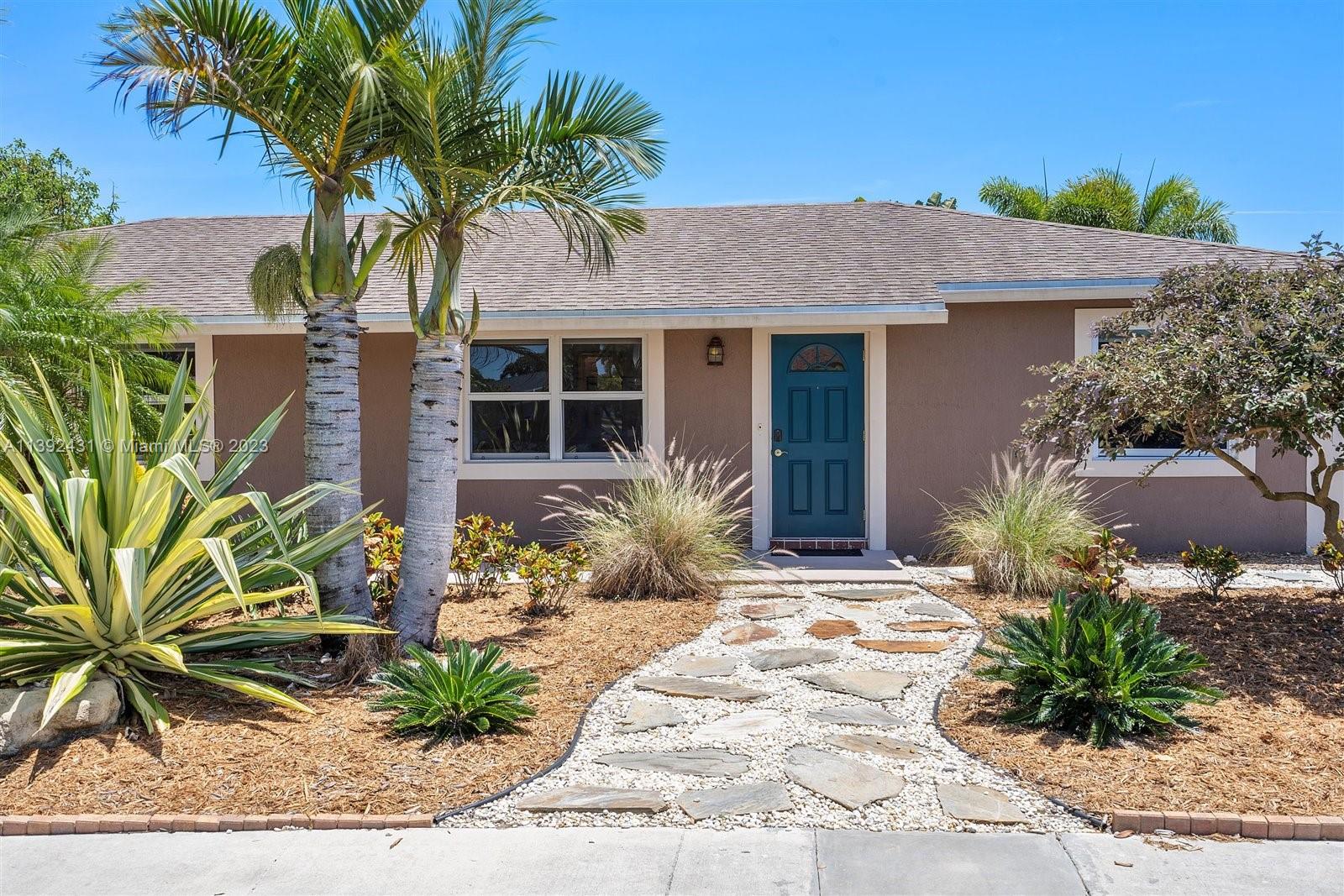 AMERICAN HOMES AT BOCA RA - Residential