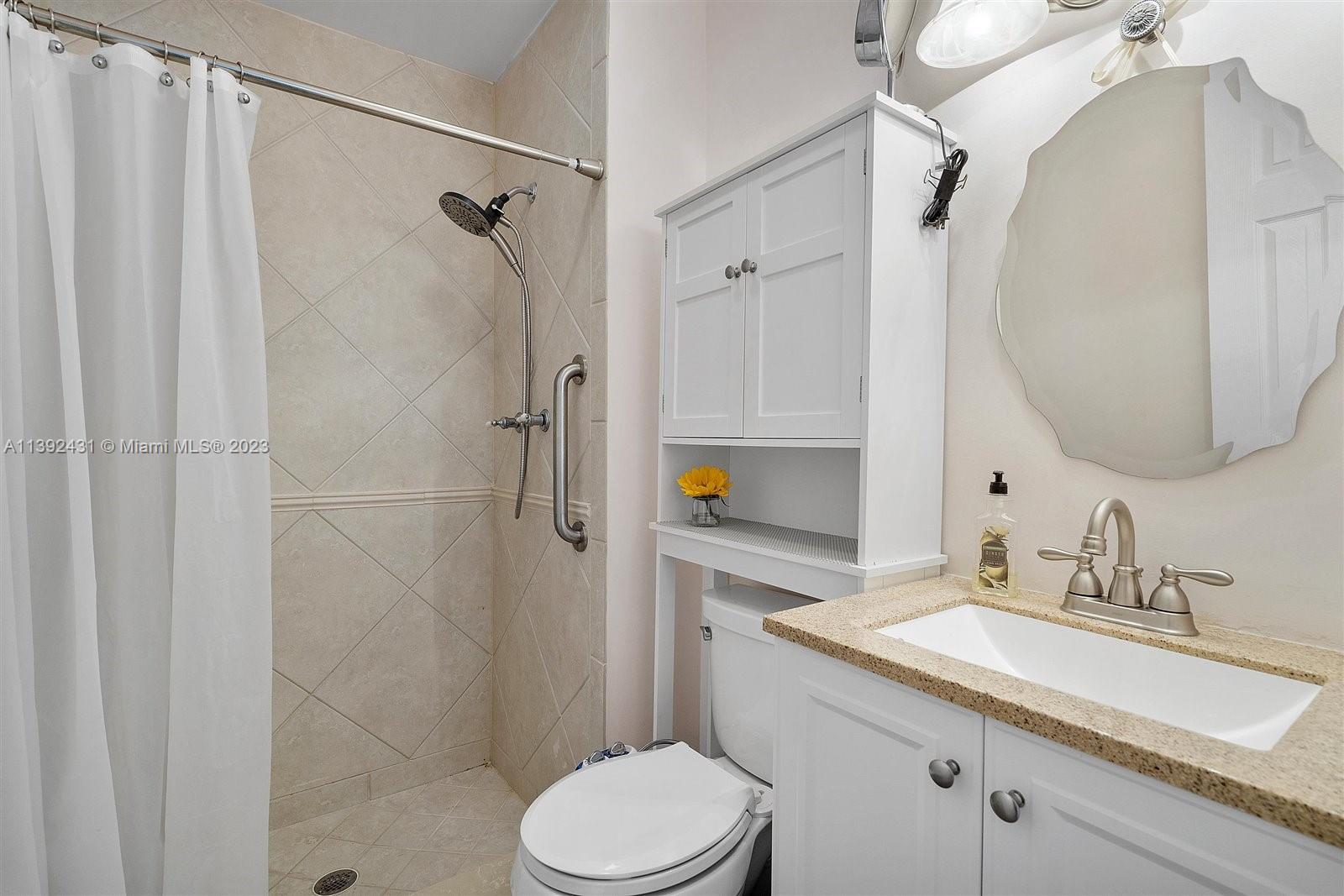 AMERICAN HOMES AT BOCA RA - Residential